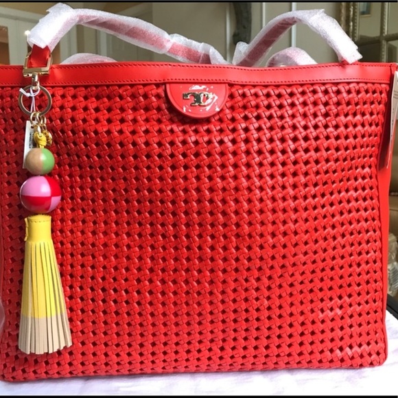 Tory Burch Handbags - NEW TORY BURCH Leather GIGANTIC Shoulder Bag PURSE